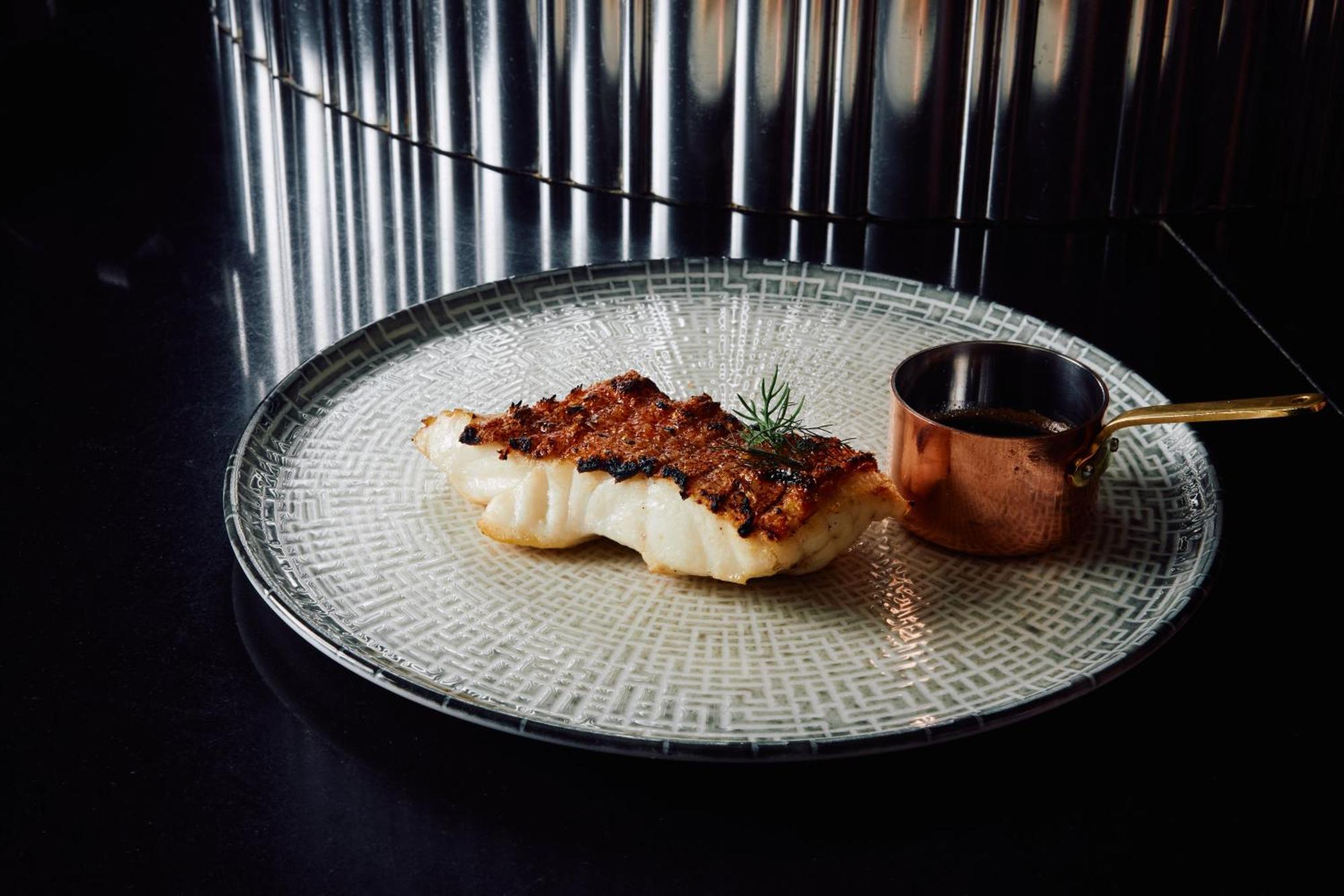 Park Hyatt Melbourne Hotel Екстериор снимка A dish of turbot