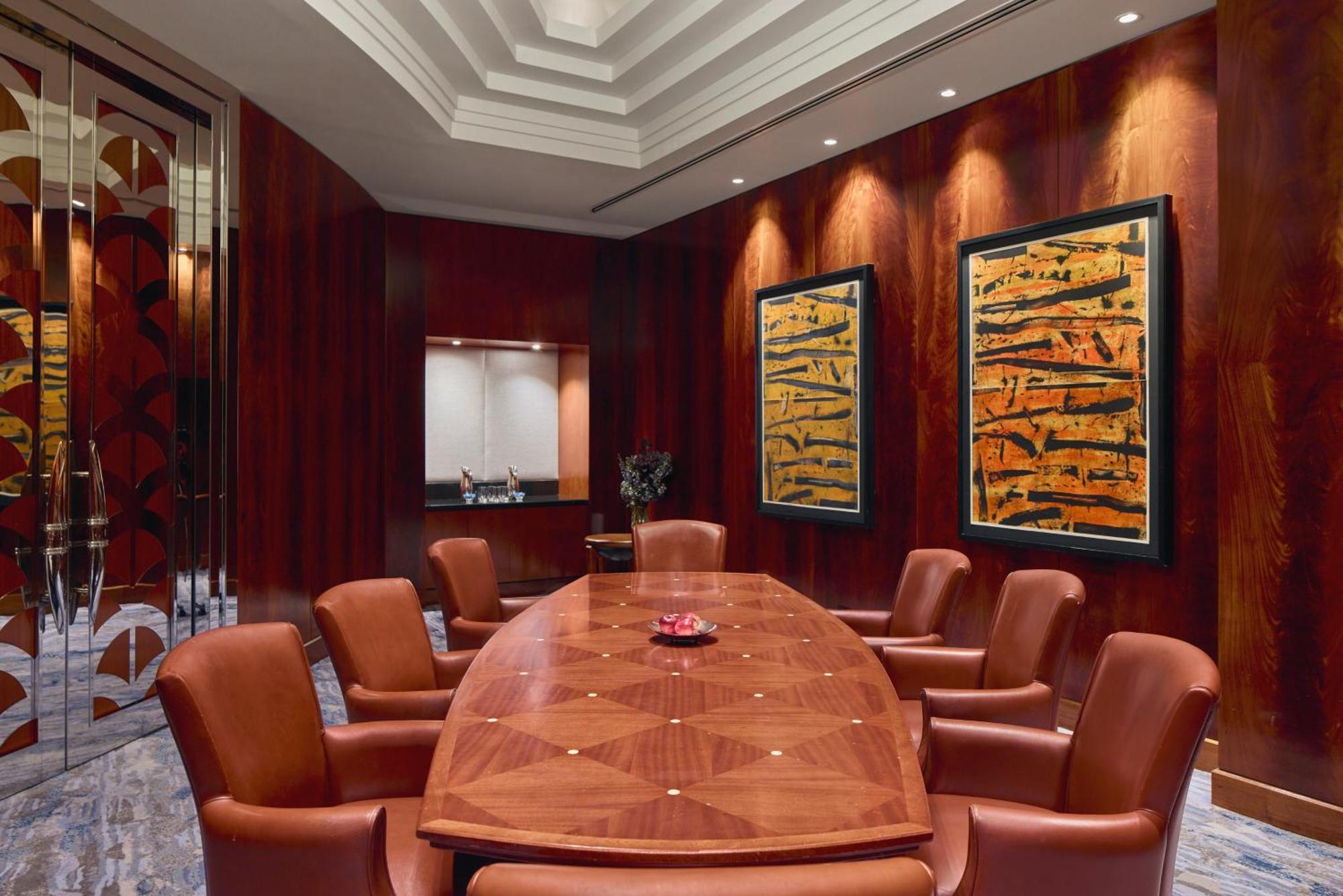 Park Hyatt Melbourne Hotel Екстериор снимка A boardroom at the Four Seasons Hotel, Hong Kong